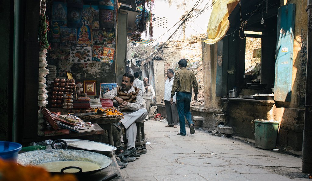 The narrow lanes of Varanasi's old city