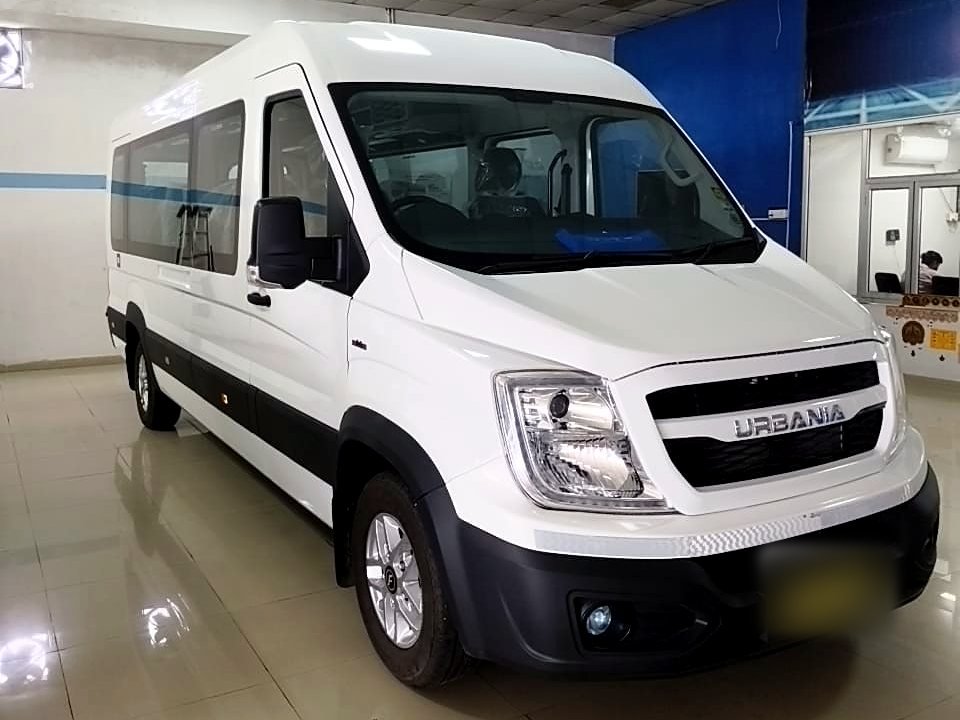 White Force Urbania luxury van for private group tours